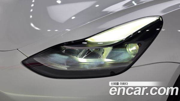 Tesla Model 3 2022, фото 8