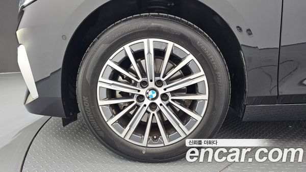 BMW 2 Series 2024, фото 5