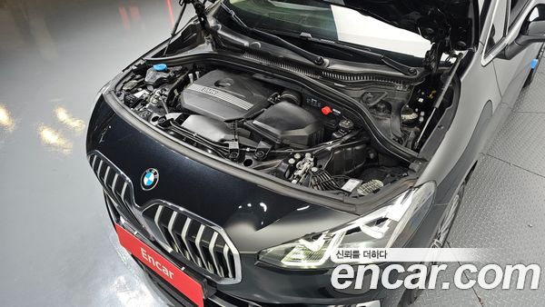 BMW 2 Series 2024, фото 6