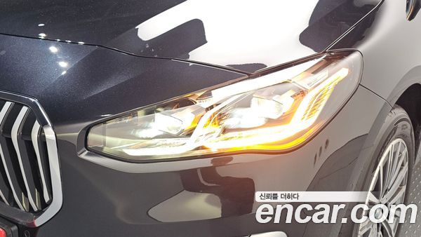BMW 2 Series 2024, фото 8