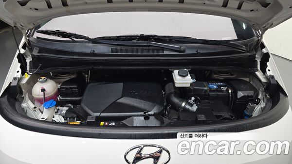 Hyundai Staria 2022, фото 6