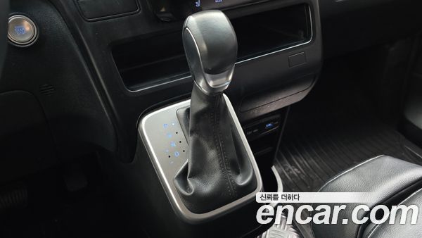 Hyundai Staria 2022, фото 12