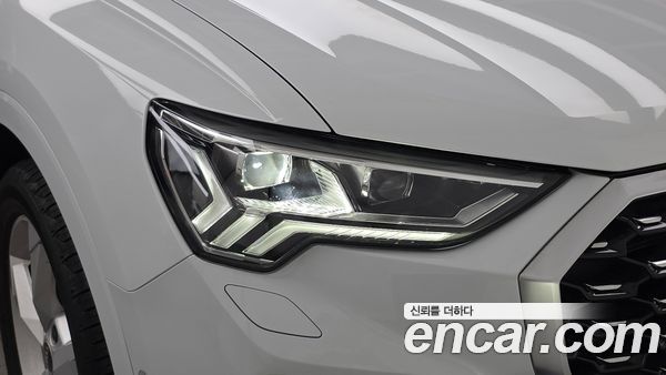 Audi Q3 2024, фото 8