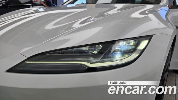 Tesla Model 3 2024, фото 8