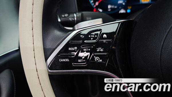 Mercedes-Benz E-Class 2021, фото 29