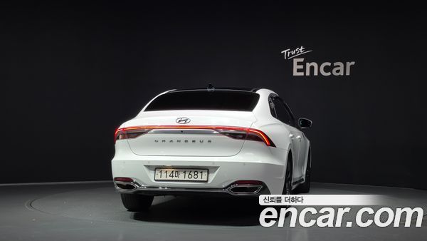 Hyundai Grandeur 2023, фото 4