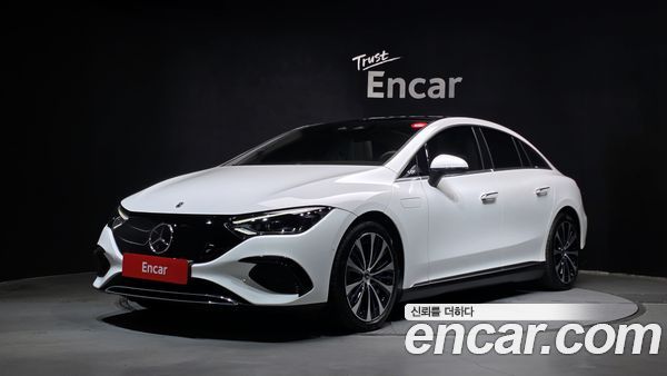 Mercedes-Benz EQE 2023