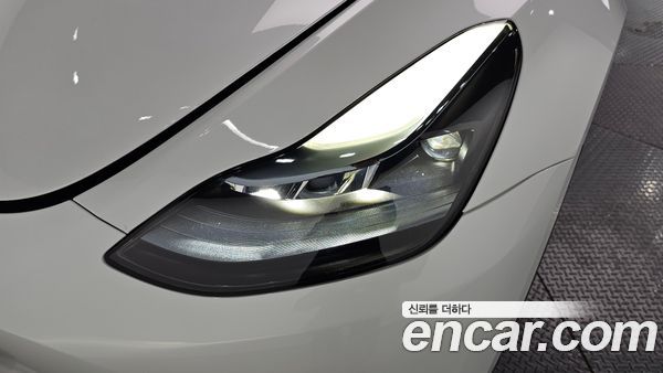 Tesla Model Y 2024, фото 7