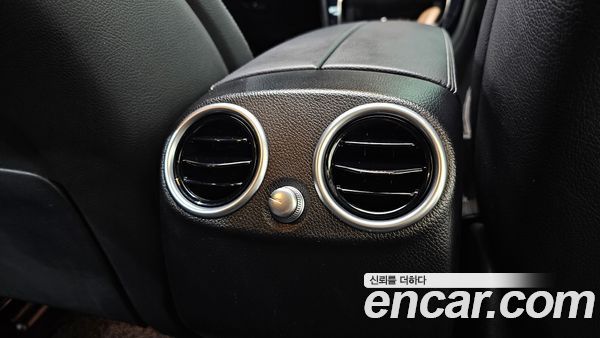 Mercedes-Benz GLC 2021, фото 31