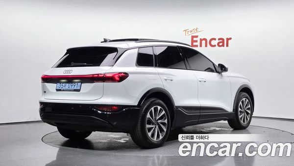 Audi Q6 e-tron 2025