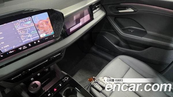 Audi Q6 e-tron 2025, фото 23