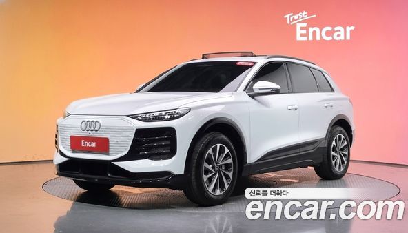 Audi Q6 e-tron 2025, фото 37