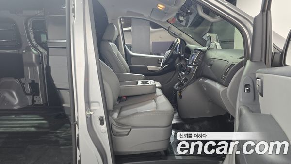 Hyundai Grand Starex 2021, фото 15