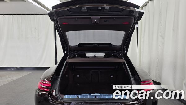 Porsche Panamera 2020, фото 26