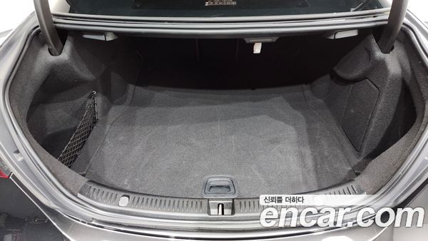 Mercedes-Benz E-Class 2022, фото 26