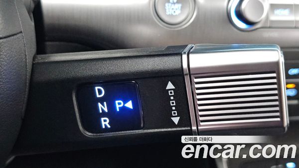 Hyundai Kona 2025, фото 12