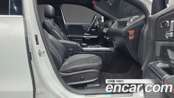 Mercedes-Benz EQA 2022, фото 16