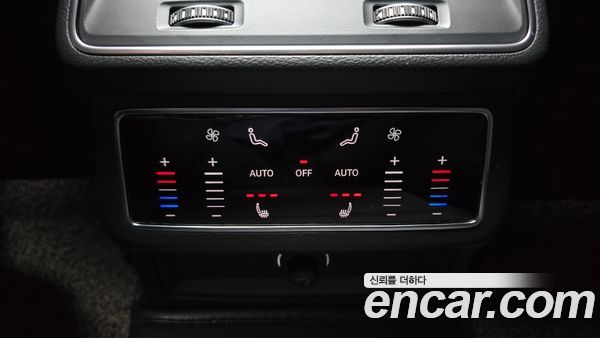 Audi A6 2020, фото 31