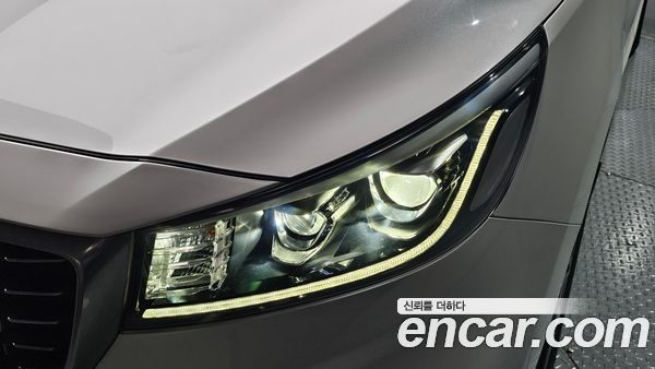 Kia Carnival 2020, фото 8