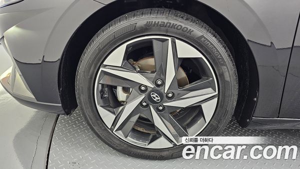 Hyundai Elantra 2021, фото 4