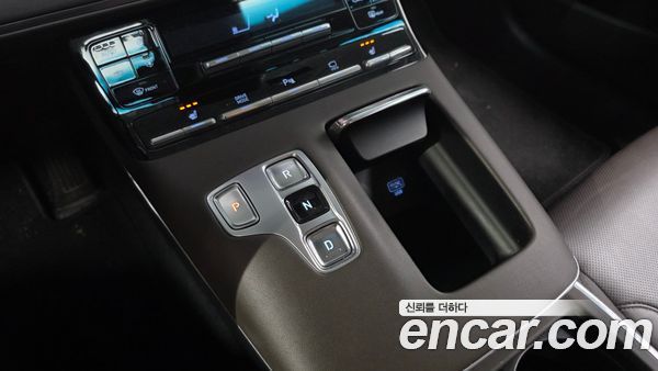 Hyundai Grandeur 2022, фото 9