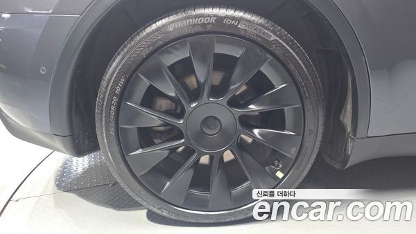 Tesla Model Y 2021, фото 5
