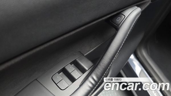 Tesla Model Y 2021, фото 29