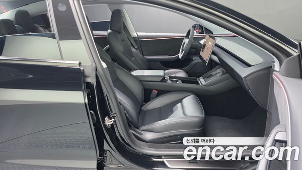 Tesla Model 3 2024, фото 15