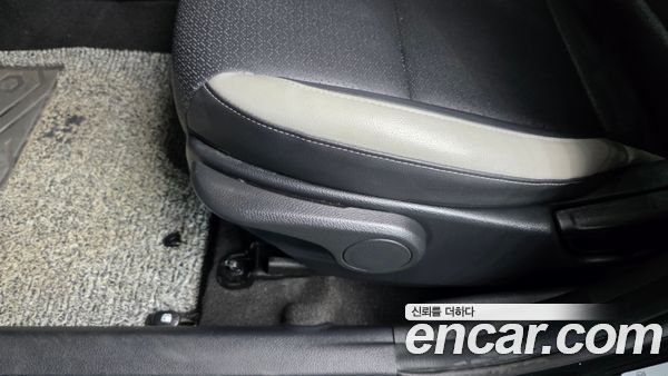 Kia Picanto 2023, фото 31