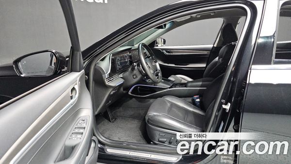 Hyundai Grandeur 2022, фото 13
