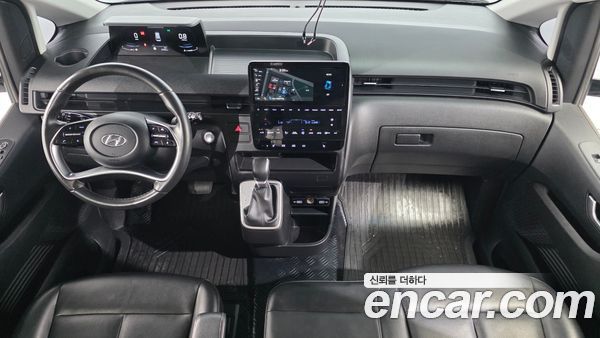 Hyundai Staria 2022, фото 10