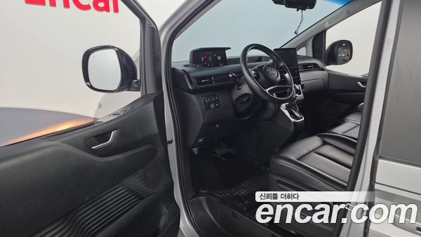 Hyundai Staria 2022, фото 13