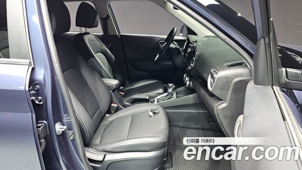 Hyundai Venue 2023, фото 16