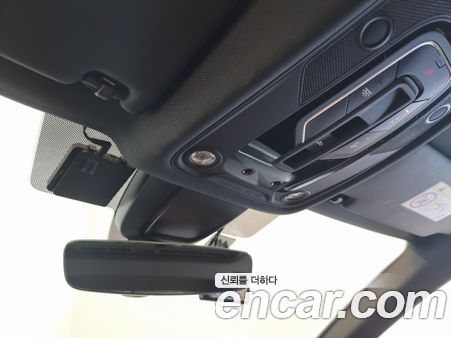 Audi A4 2023, фото 17
