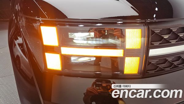 Hyundai Santa Fe 2025, фото 8