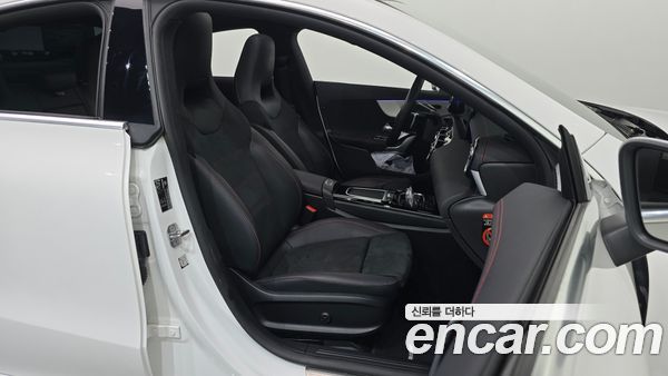 Mercedes-Benz CLA 2024, фото 16