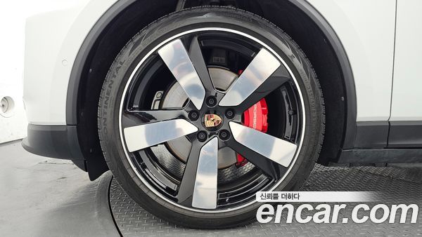 Porsche Macan 2025, фото 5