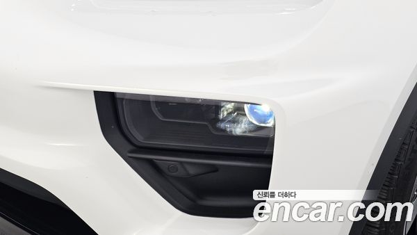 Porsche Macan 2025, фото 8