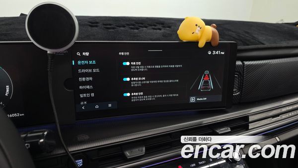 Hyundai Santa Fe 2025, фото 14