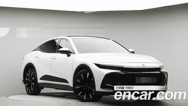 Toyota Crown 2023, фото 3