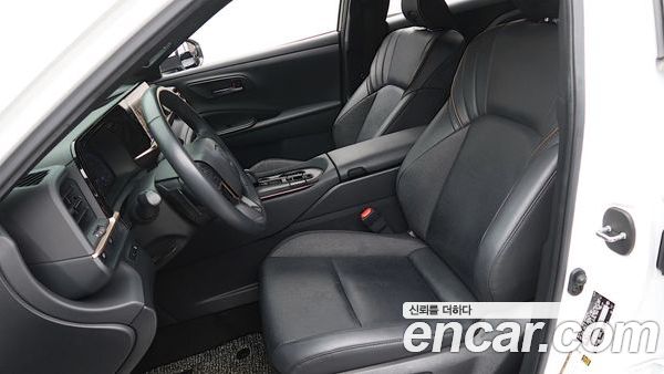 Toyota Crown 2023, фото 7