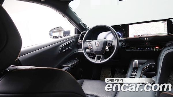 Toyota Crown 2023, фото 14