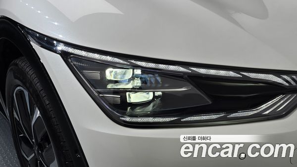 Kia EV6 2024, фото 8