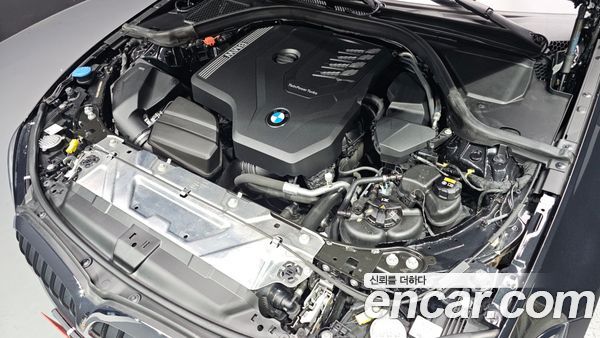 BMW 3 Series 2021, фото 6
