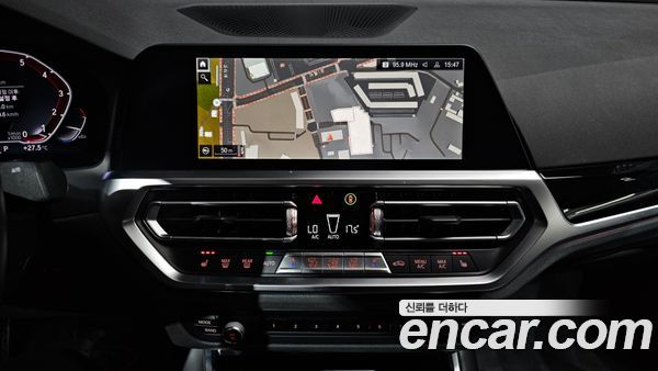 BMW 3 Series 2021, фото 20
