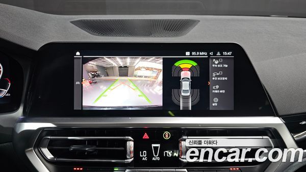 BMW 3 Series 2021, фото 21