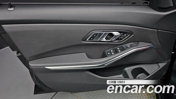BMW 3 Series 2021, фото 14
