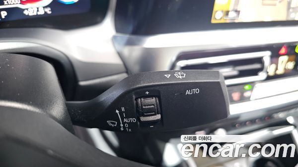 BMW 3 Series 2021, фото 27