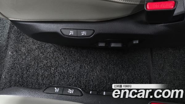 Kia Carnival 2023, фото 30