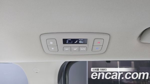 Kia Carnival 2023, фото 31